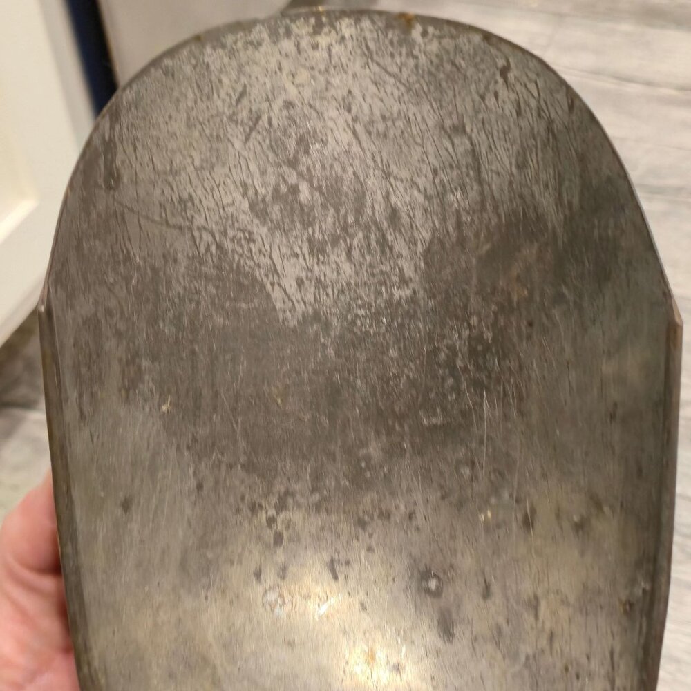 Vintage Metal Grain Scoop Shovel Rustic Farmhouse Primitive Antique Steel Tool - Picture 9 of 13